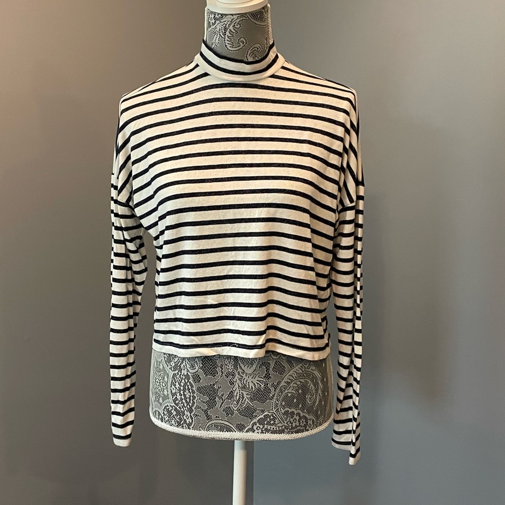 Forever 21 Lightweight Turtleneck